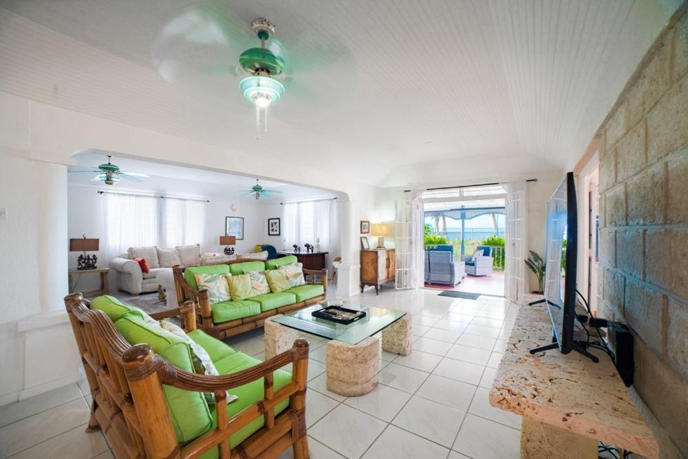 ברידג'טאון Banyan Beach House Villa מראה חיצוני תמונה