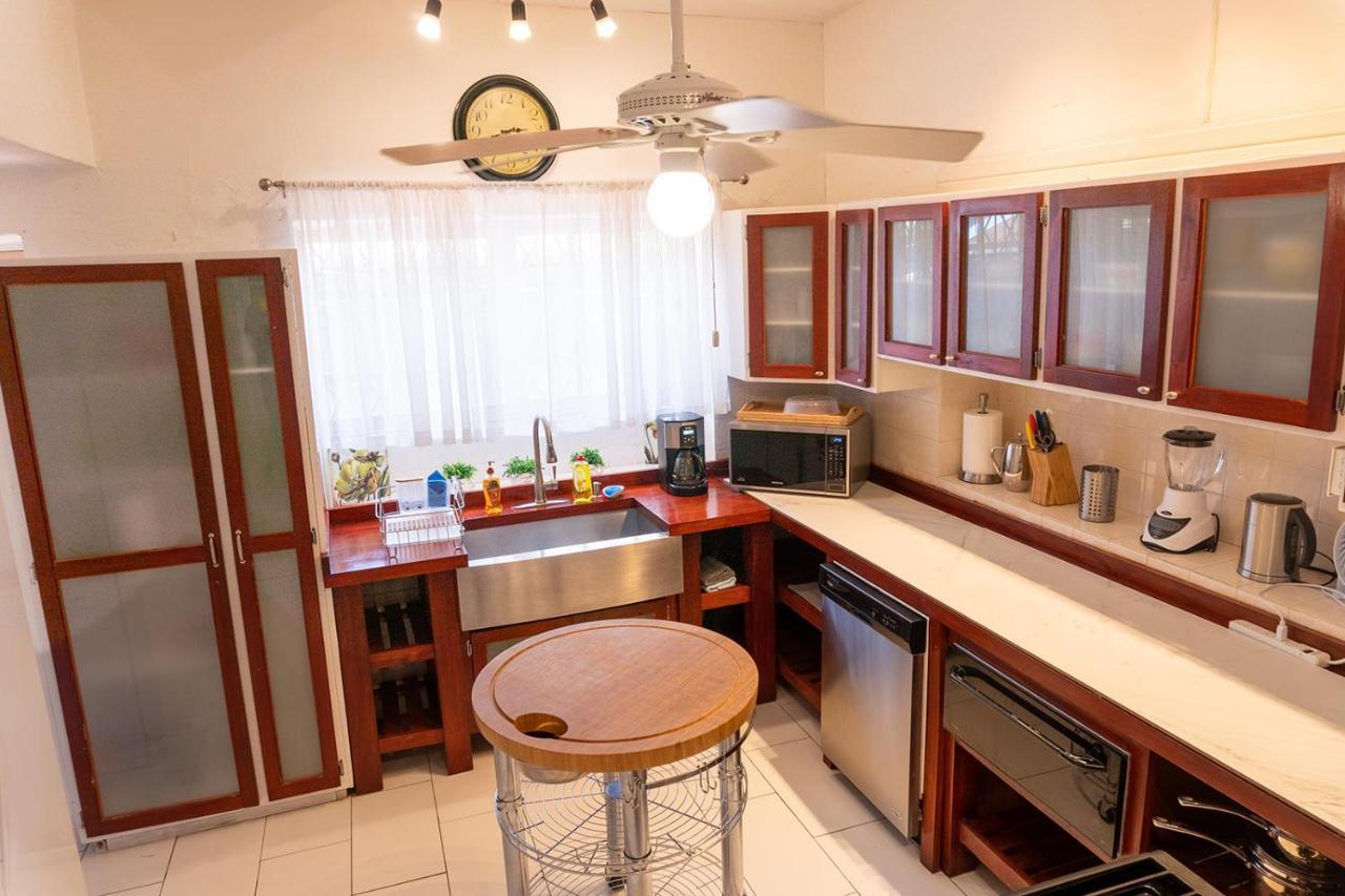 ברידג'טאון Banyan Beach House Villa מראה חיצוני תמונה